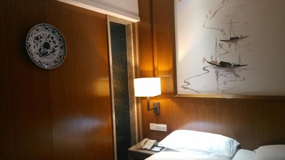 Yannian Lanjing Hotel - Changsha Exterior photo